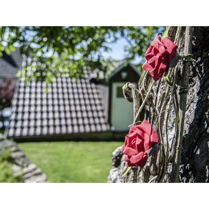 EUROPALMS guirnalda de rosas artificiales (EVA), rojo 82530583