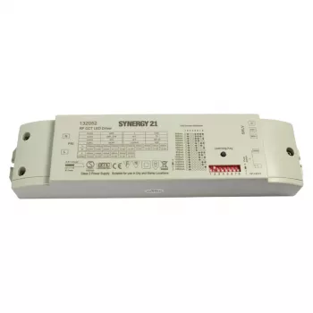 SYNERGY21 EOS 05 Controlador LED DALI-2 de 4 canales con fuente de alimentación 24V 75W
