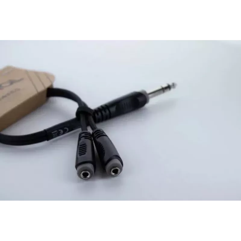 Cordial 14886 cable adaptador en Y de audio conector macho jack estéreo de 6,3 mm a 2x conectores hembra jack estéreo de 3,5 mm 0,3 m cable doble de PVC negro