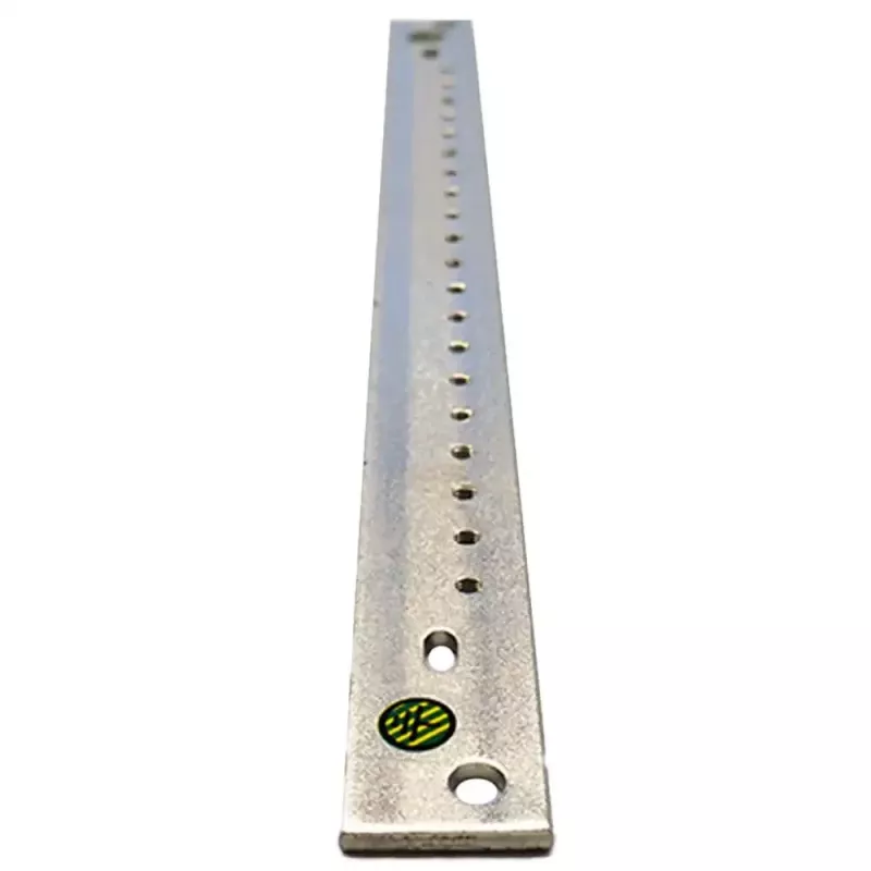 IT-BUDGET barra de conexión equipotencial – hierro – 380 mm de longitud – 30 mm de ancho – 2 conexiones de orificio interiores y exteriores – 20 orificios M5 (90ITB1403EGS)