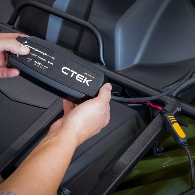 CTEK NXT 5 12V 5A Cargador de batería automático para baterías de plomo-ácido y de litio 40-659