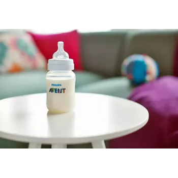 Tetinas de silicona Philips Avent anticólicos para biberón, flujo medio, 3M+, pack de 2