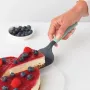 Brabantia Profile Line paleta de tarta con borde dentado, acero mate