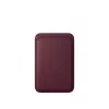 Cartera FineWoven con MagSafe para Apple iPhone – burdeos