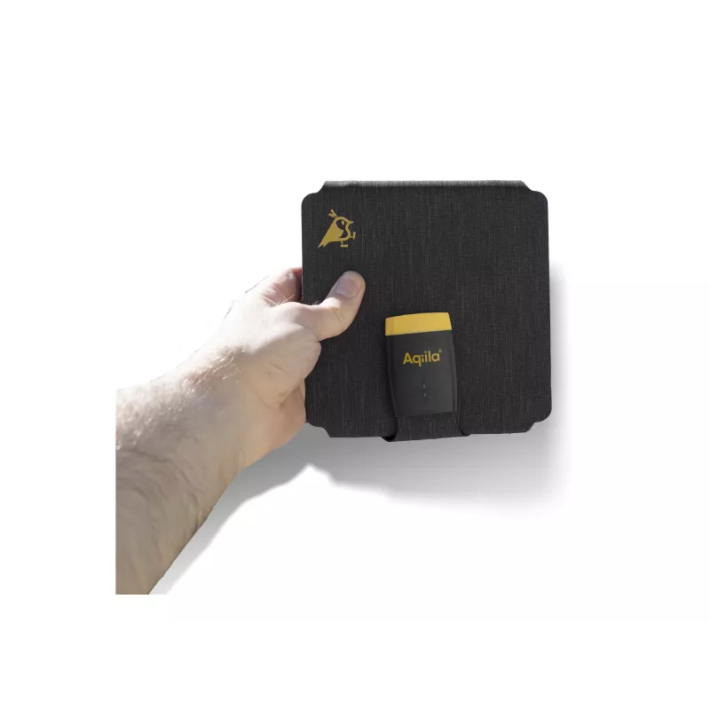 Aqiila Sunbird P21 - Cargador solar plegable con conector USB-C
