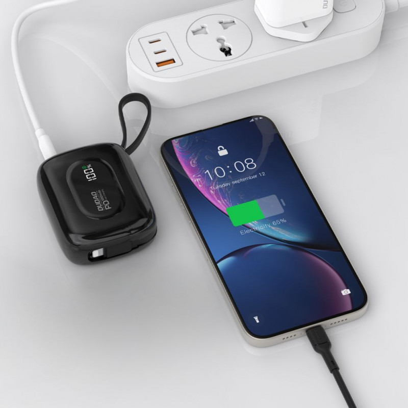 Dudao K32 Batería externa 22,5 W 10000 mAh con cable USB-C/Lightning integrado – negro