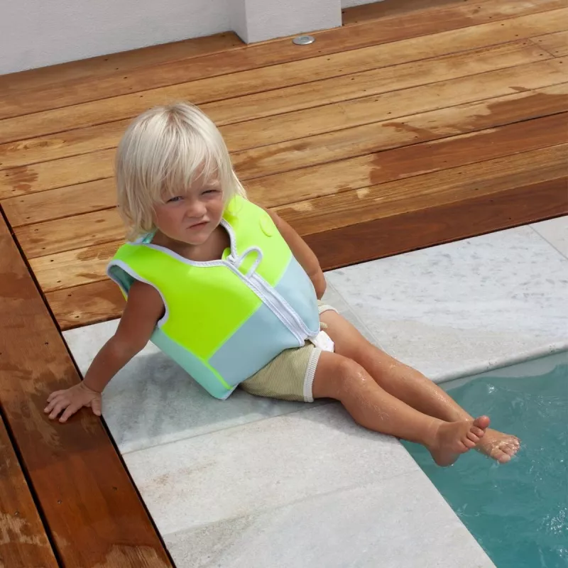 Chaleco salvavidas Sunnylife (2-3 años) – Salty the Shark Aqua Neon Yellow