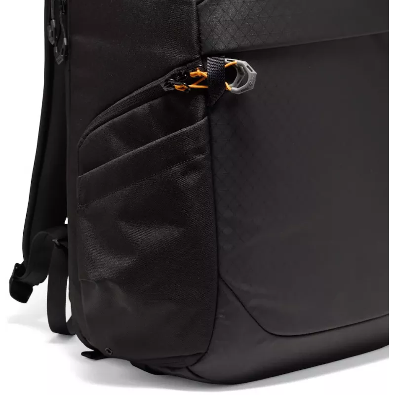 Mochila Lowepro Fastpack BP 450 AW IV negra