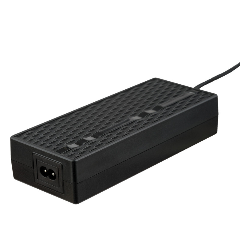 Akyga AK-EV-05 cargador para bicicletas eléctricas para baterías de 48 V, 54,6 V / 2 A, 110 W, conector hembra GX16 12 mm, 1 m