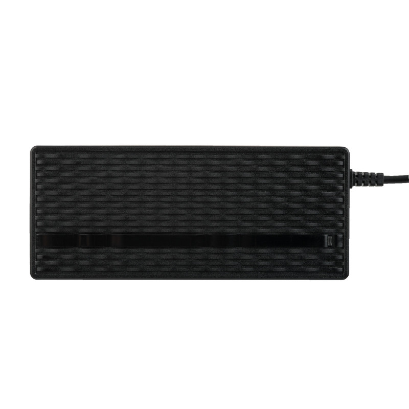 Akyga AK-EV-05 cargador para bicicletas eléctricas para baterías de 48 V, 54,6 V / 2 A, 110 W, conector hembra GX16 12 mm, 1 m