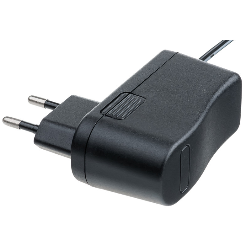 Fuente de alimentación universal Akyga AK-TB-04 5,0V / 2,0A 10W Samsung 30 pines 1,5m