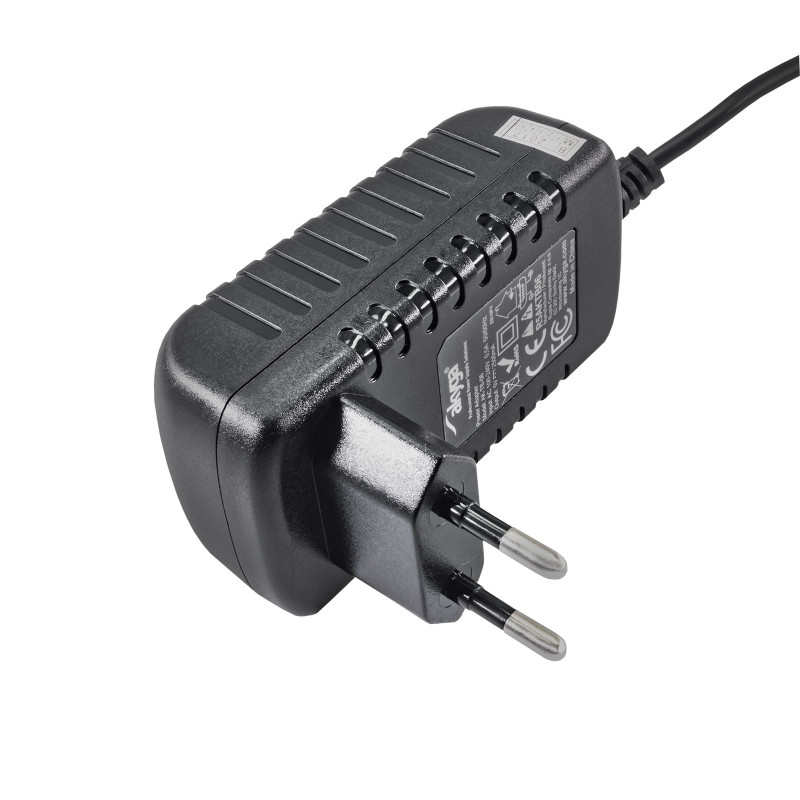 Fuente de alimentación universal Akyga AK-TB-06 5,0V / 2,5A 12,5W micro USB B 1,1m
