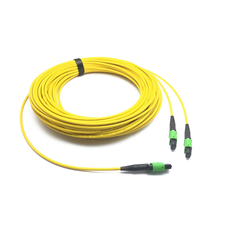 Cable de fibra pasivo NVIDIA SMF MPO12 APC a 2x MPO12 APC, 10 m