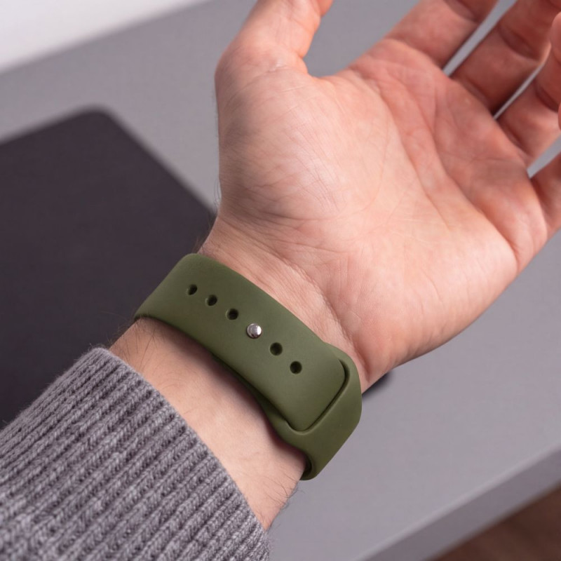 Correa de silicona Tech-Protect para Apple Watch 8 / 9 / 10 / 11 / 12 / SE / Ultra 44/45/46/49 mm, verde oliva