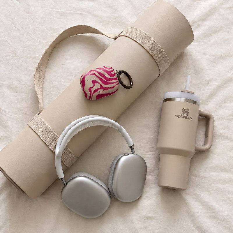 Funda Tech-Protect Lamano para Apple AirPods Pro 3 con mosquetón, Flamingo Bloom (rosa y beige)