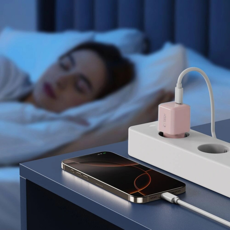 Cargador de pared Tech-Protect NCM25 USB-C PD 25W, rosa bebé