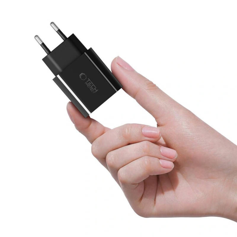 Cargador de pared USB-C Tech-Protect NC20W PD 20W, negro