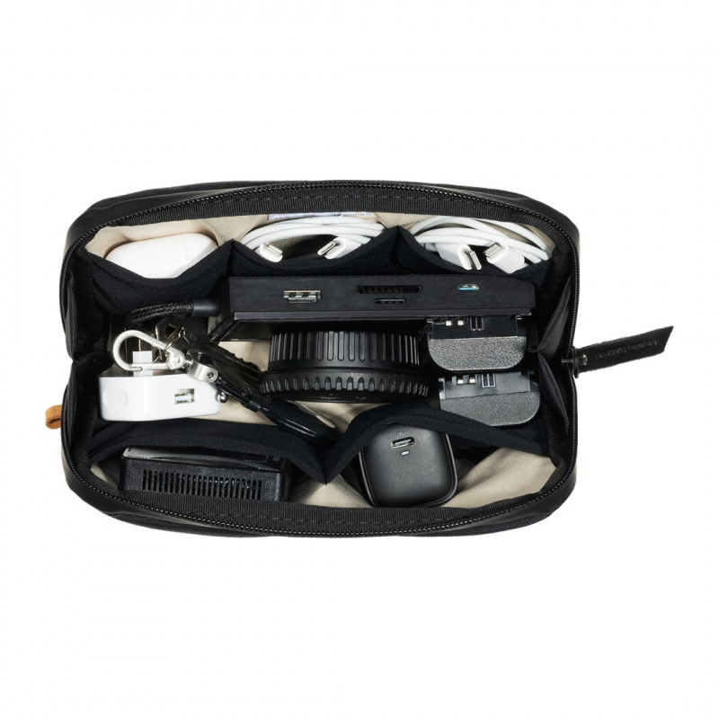 Organizador Native Union W.F.A Stow Lite para accesorios móviles, negro