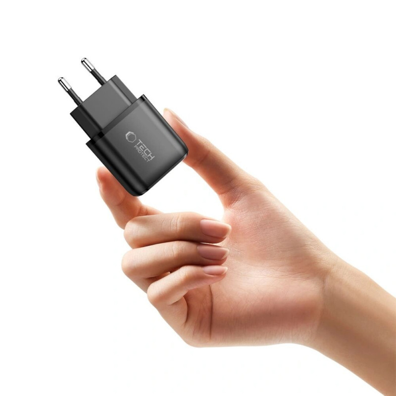 Tech-Protect NCA20 cargador de pared USB-A / USB-C PD 20W / QC3.0, negro