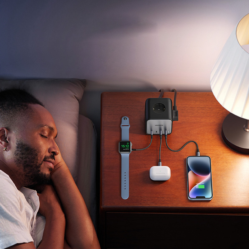 Regleta cubo Ugreen CD268 65W USB-A/USB-C + 3x AC, negra