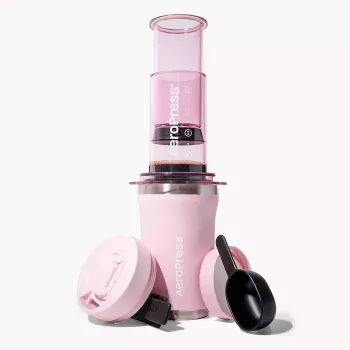 Cafetera AeroPress Go Plus con vaso térmico rosa 475 ml