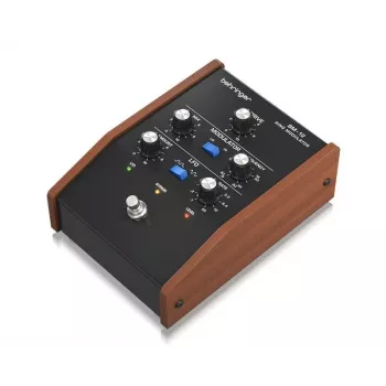 Módulo Eurorack Behringer BM-12 Ringmodulator