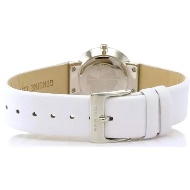 Bering reloj de mujer de cuarzo Classic 10729-854 27mm esfera azul brazalete de malla milanesa de acero inoxidable