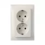 Berker S.1 toma doble SCHUKO, 16A 250V, blanco polar brillante con tapa