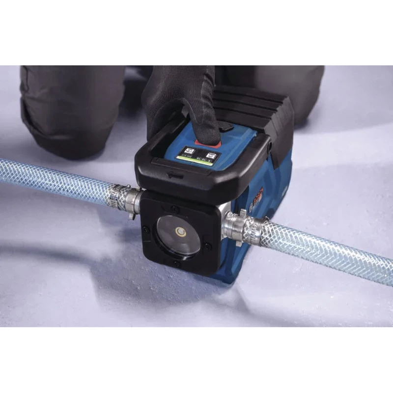 BOSCH POWERTOOLS Bomba de agua a batería GTP 18V-28 Solo, 18V (azul/negro, sin batería, para agua limpia)