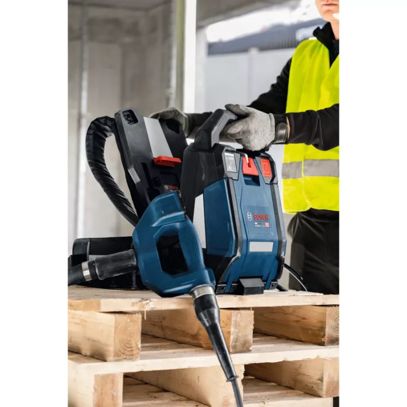 BOSCH POWERTOOLS GPU 18V-2 DI Sistema de vibrador de alta frecuencia a batería (en caja)