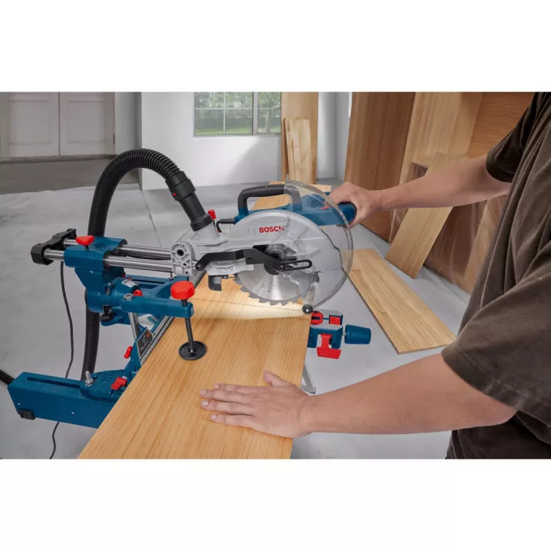 Bosch Professional GCM305-216S Sierra de inglete y tronzadora (0601B61000)