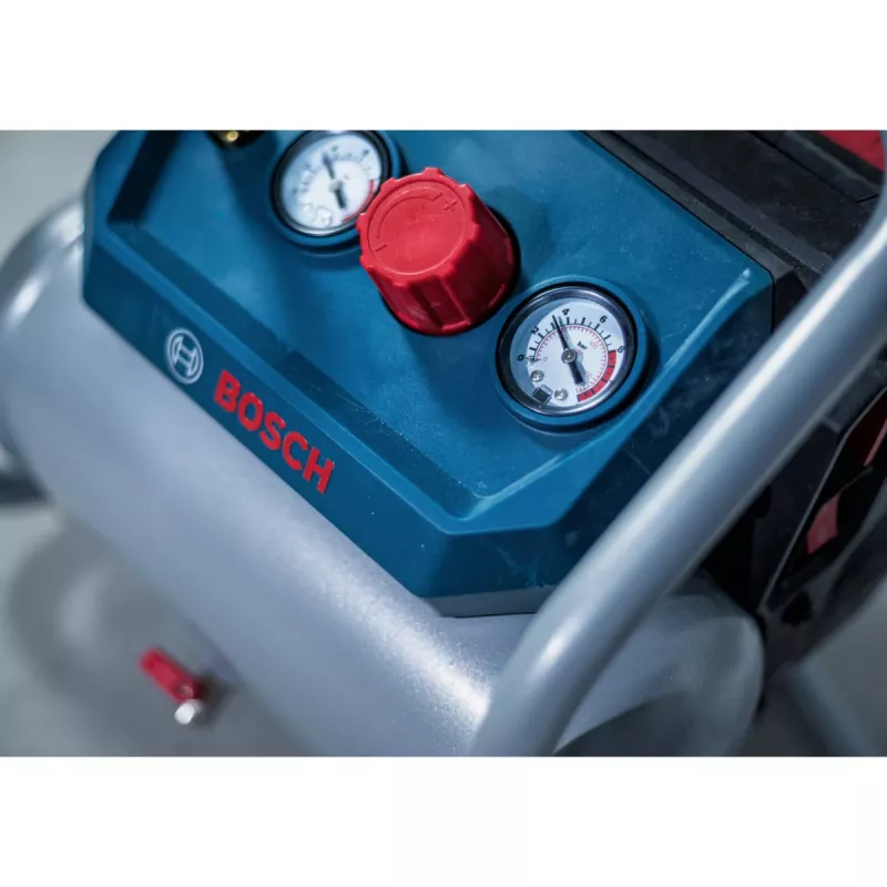 Bosch Professional GKO 18V-51 Compresor a batería (azul/plata)