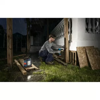 Bosch Professional GLI 18V-1500 Lámpara de trabajo a batería (azul/negro, sin batería)