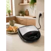 Brock SSM 2004 SS Máquina 3 en 1 para sándwiches, gofres y pastas de nuez, 750W, Negro/Acero inoxidable