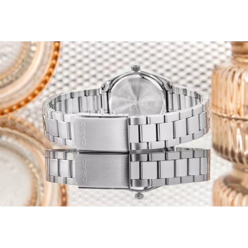 CASIO LTP1302PD7A1V Reloj unisex analógico de cuarzo, acero inoxidable plateado, 34,5 x 30,2 x 8,7 mm