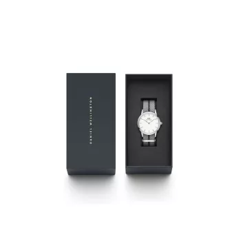 DANIEL WELLINGTON Petite Lumine Reloj de mujer 26mm Plata acero inoxidable malla DW00100679