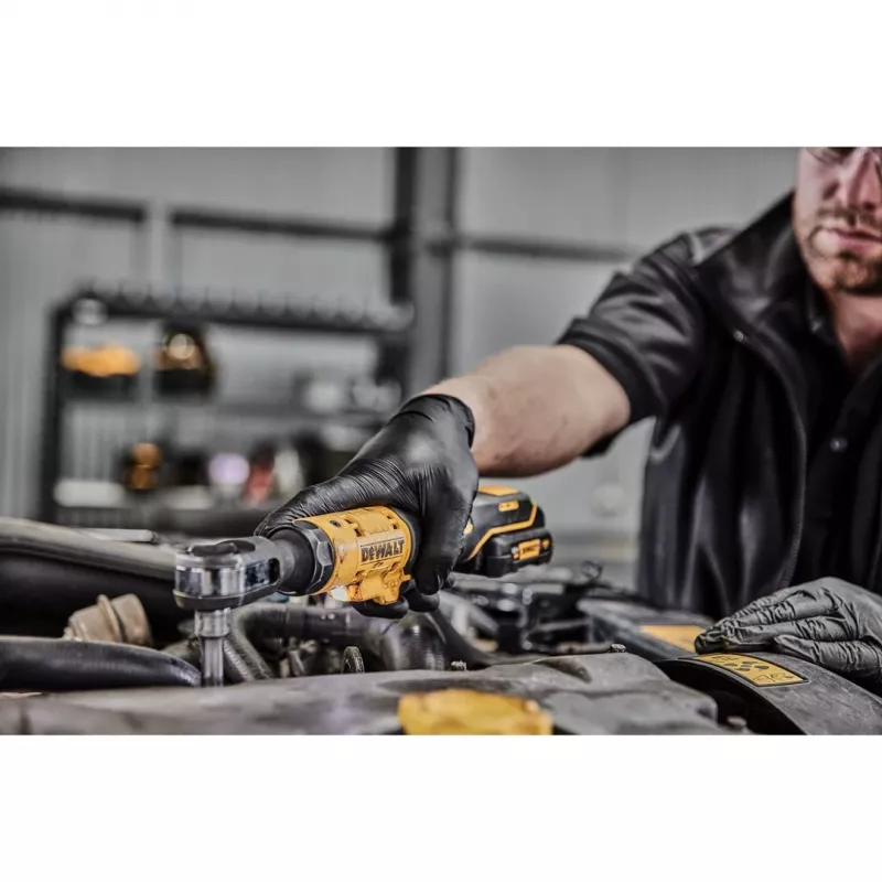 DEWALT 12V XR Llave de carraca sin escobillas 1/4