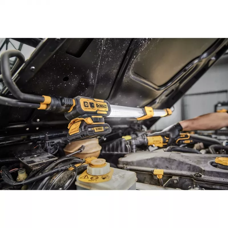DEWALT DCL045 18V XR lámpara de trabajo LED con batería (herramienta sin batería)