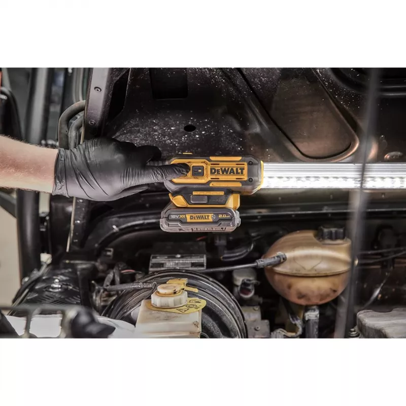 DEWALT DCL045 18V XR lámpara de trabajo LED con batería (herramienta sin batería)