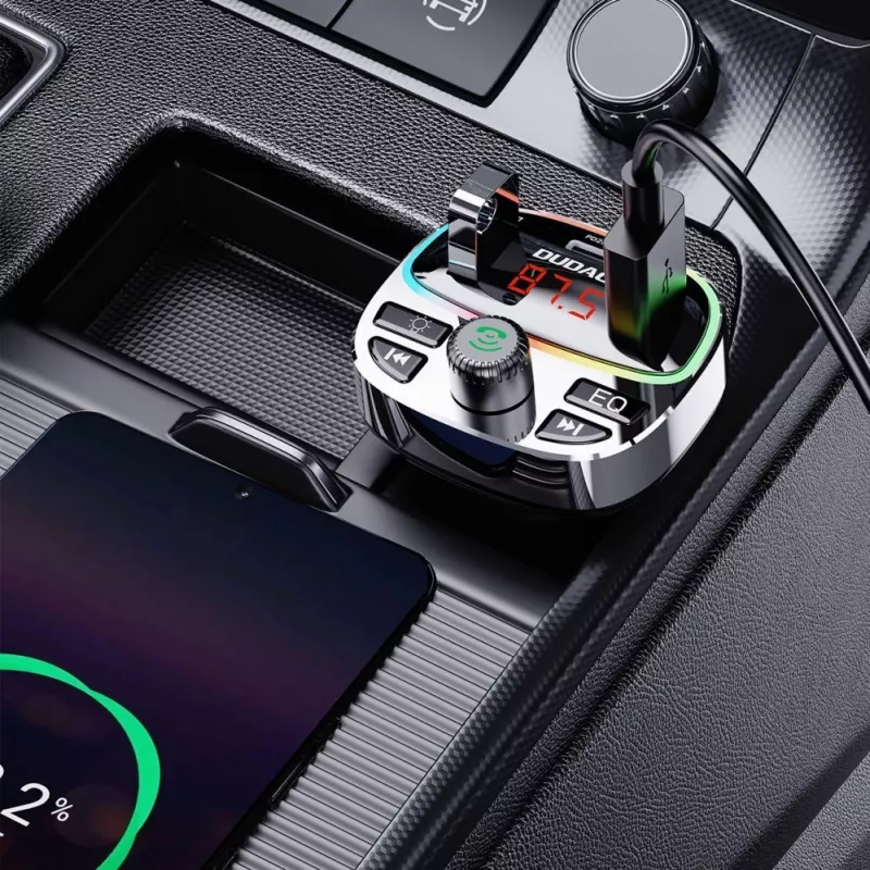 Transmisor FM para coche Dudao R2PRO+ con PD25W Bluetooth 5.3 conexiones de carga RGB - negro y plata