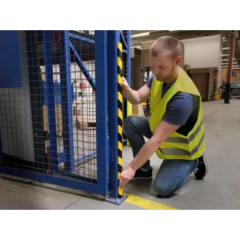 Perfil protector de esquinas Durable C35, autoadhesivo, 1 m, amarillo/negro