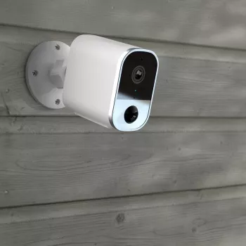 Cámara IP ENGO CONTROLS ECAM-Solar con batería y panel solar
