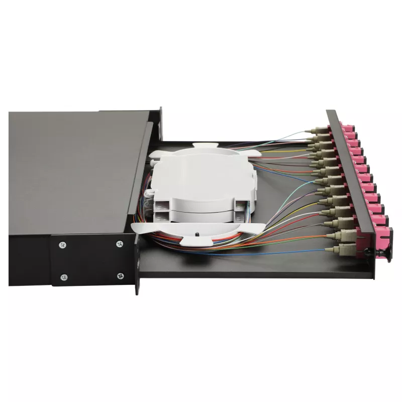 Equip Caja de empalme de fibra óptica de 12 puertos, SC dúplex, OM4, 1U, equipada, negra