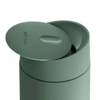 Fellow Carter Slide taza 473 ml verde salvia