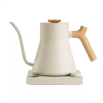 Fellow Stagg EKG PRO Hervidor eléctrico pour-over 900ml beige sésamo con mango de madera