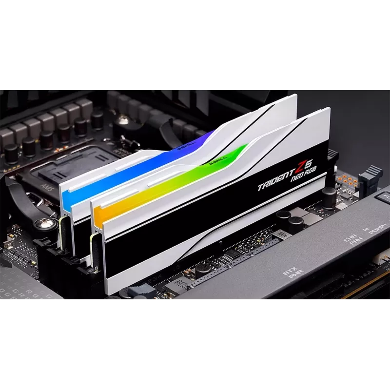 G.Skill Trident Z5 Neo RGB 48 GB (2x 24 GB) DDR5-6400 CL32 Blanco AMD EXPO Kit de memoria F5-6400J3239F24GX2-TZ5NRW