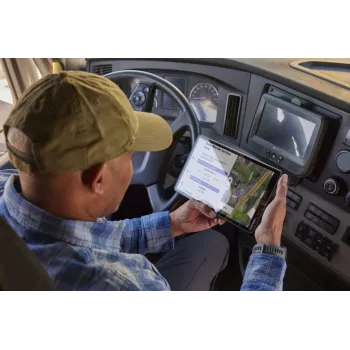 Navegador GPS para camiones Garmin Dezl LGV820 8