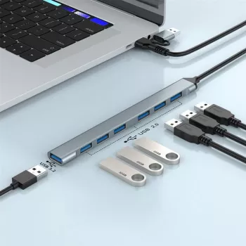 Gembird hub USB 3.2 Gen 2 de 7 puertos - 6x USB-A 2.0 + 1x USB-A 3.2, plateado
