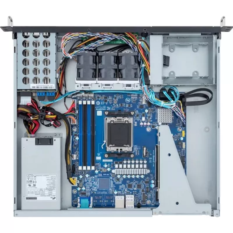 GIGA COMPUTING Gigabyte R113-C10-AA02 1U Rackmount Server Barebone, AMD EPYC & Ryzen (Socket AM5), 4x 2,5 pulgadas, 400W