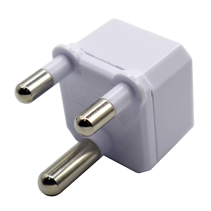 GIZZU GUTASA adaptador de viaje universal con USB-C PD de 17W y doble USB-A